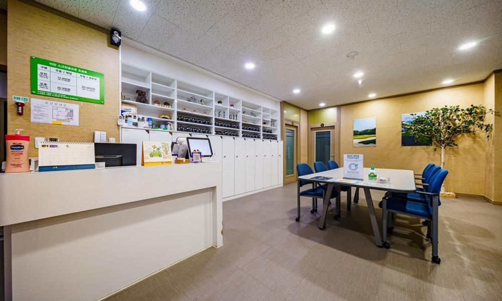 Sillim Hotel Urban Seoul Exterior photo